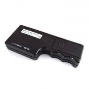 Metal detector, wires and electrical voltage