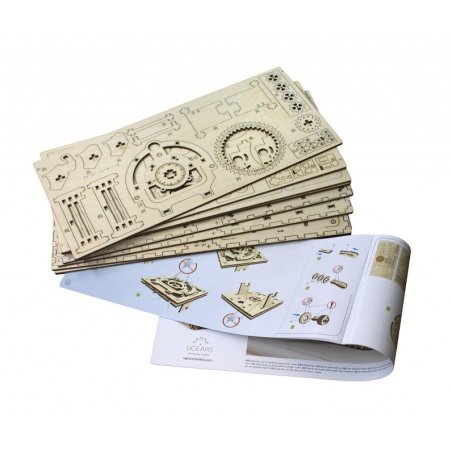 Safe - mechanical model for folding - veneer - 179 elements - Safe - mechanical model for folding - veneer - 179 elements -
