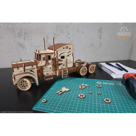 Tractor VM-03 - mechanical model for assembly - veneer - 541 Tractor VM-03 - mechanical model for assembly - veneer - 541