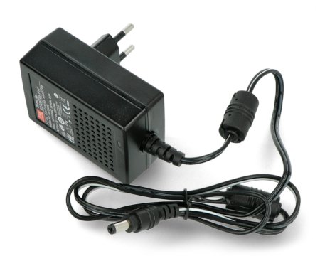 Power supply 5 V / 4 A with DC 5.5 / 2.5 mm connector.