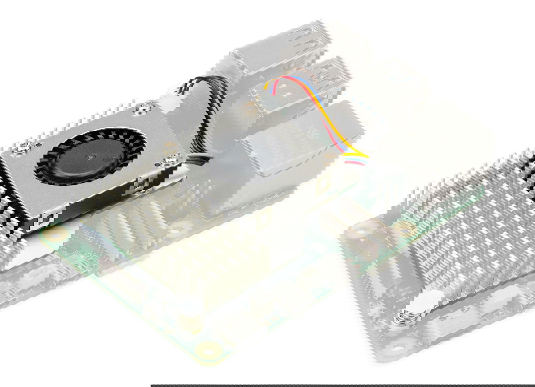 Raspberry Pi Active Cooler Heatsink with Fan