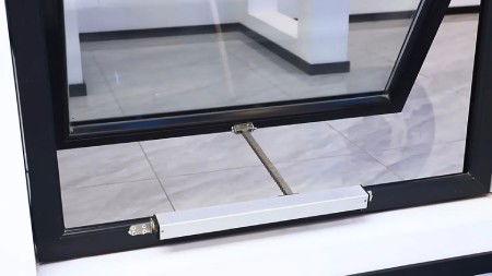 Electric chain actuator for windows SDO-01 + remote control - 400 N 24 V 15 mm/s - stroke 300 mm