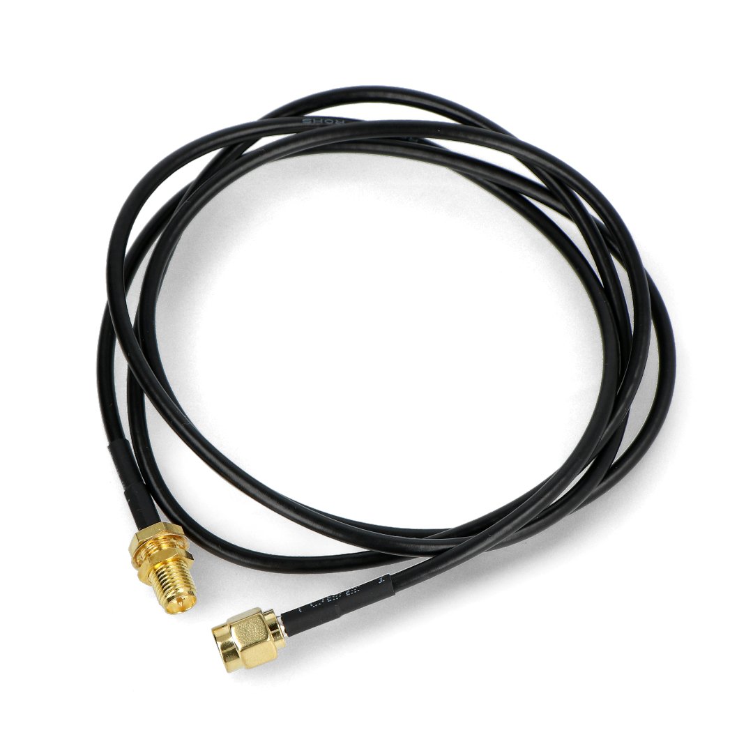 The antenna cable lies coiled on a white background.