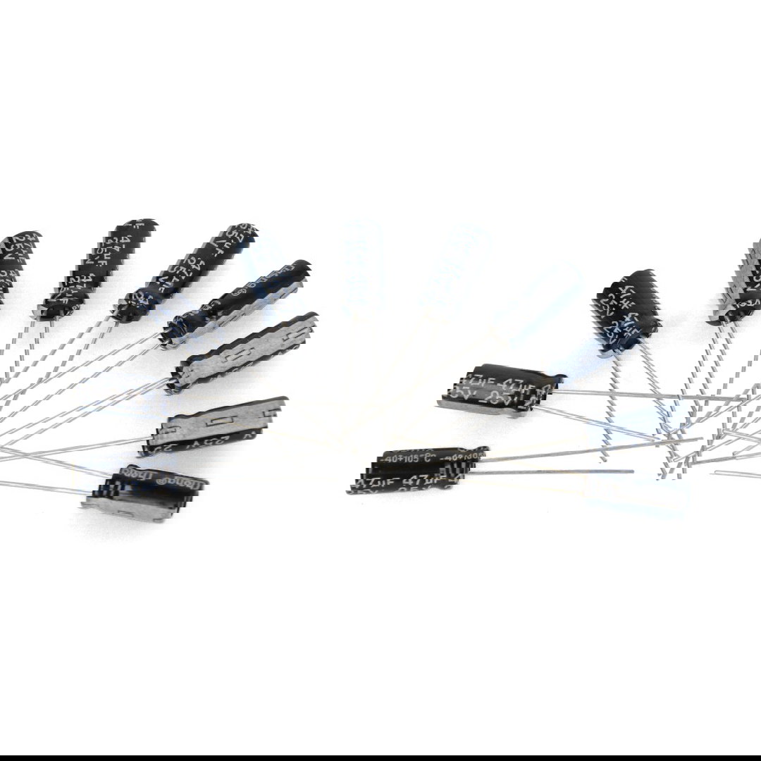 Kondensator elektrolityczny 47 uF / 25 V 5x11 mm 105C THT - 10 szt.