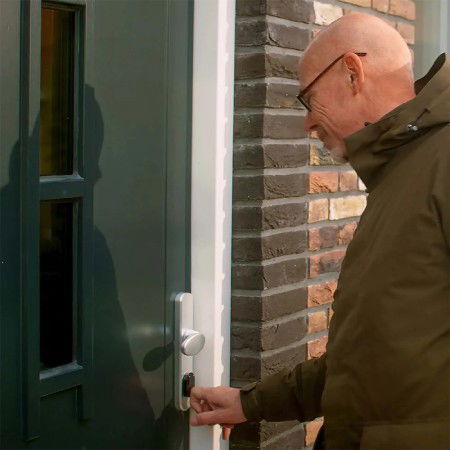 Shelly LOQED Smart Lock - WiFi / Bluetooth Smart Door Lock - Android / iOS App - Silver