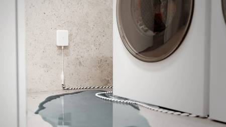 Shelly Flood Gen4 - WiFi / ZigBee / Bluetooth / Matter flood sensor - 2 m