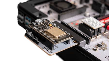 Joy-Pi Advanced - an educational kit for learning electronics and programming - Joy-IT