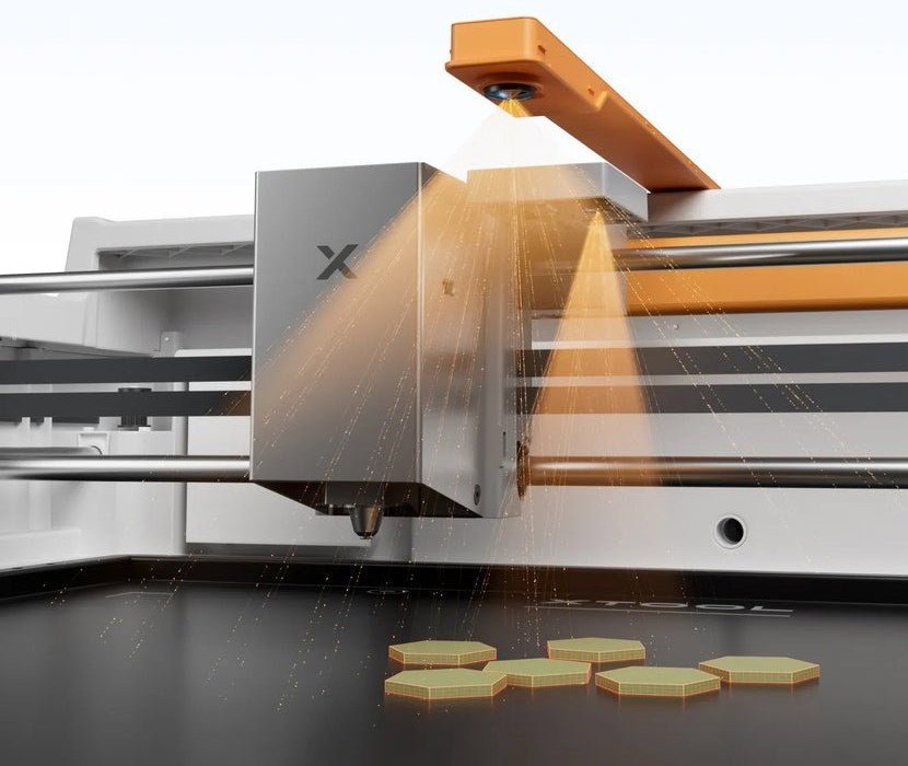 xTool M2 - laser cutter and engraver 10W - basic kit